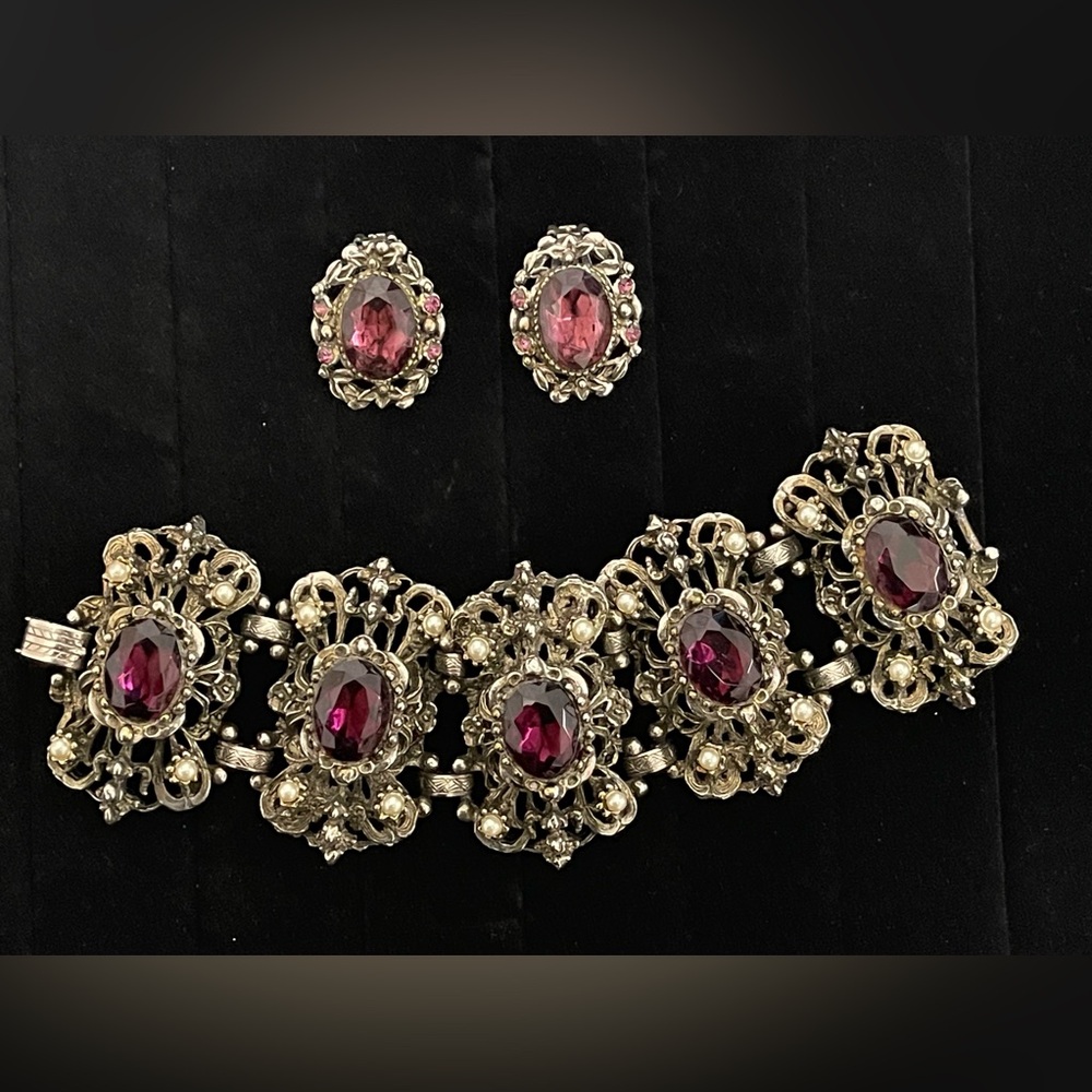 Vintage Victorian Style Bracelet & Clip Earrings. Bronze/Brass Chunky Bracelet.